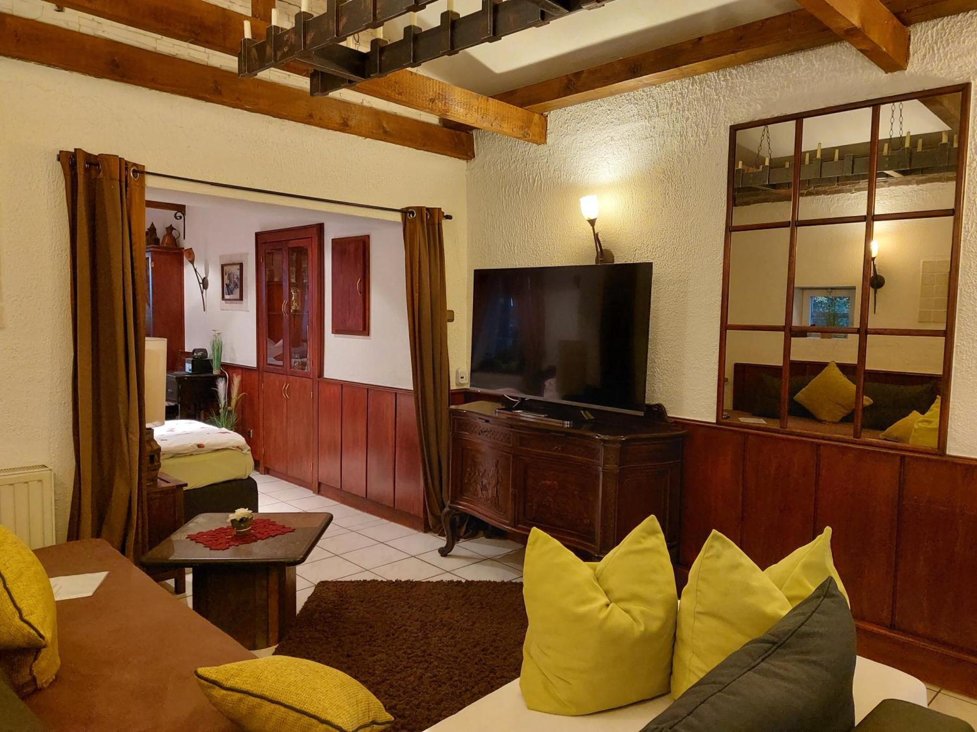 היינסברג Ferienwohnung Villa Del Viola Leonardo Apartment מראה חיצוני תמונה
