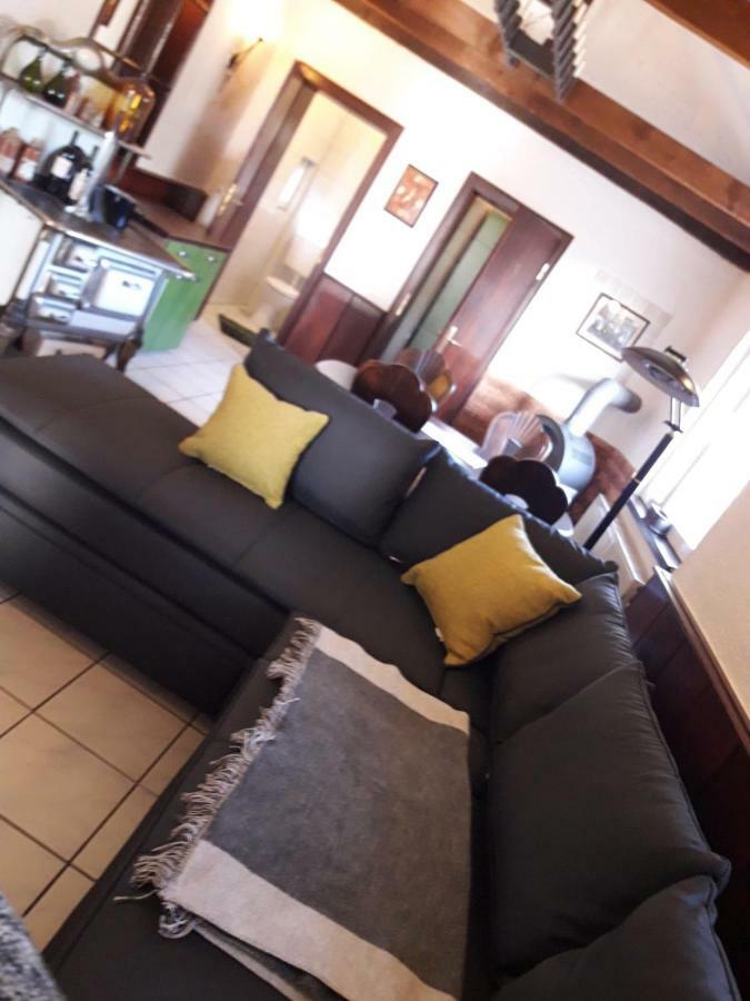 היינסברג Ferienwohnung Villa Del Viola Leonardo Apartment מראה חיצוני תמונה